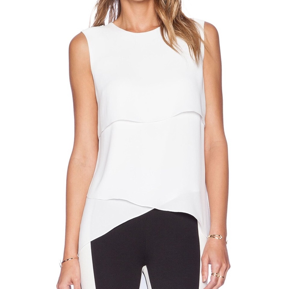 BCBG MAXAZRIA “Lynzi” top/ tunic in white Medium